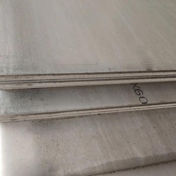 Aisi JIS laminou a folha de aço inoxidável 201 430 vagabundos 2B 4mm