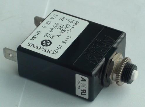 Cummins circuit breaker 3034953