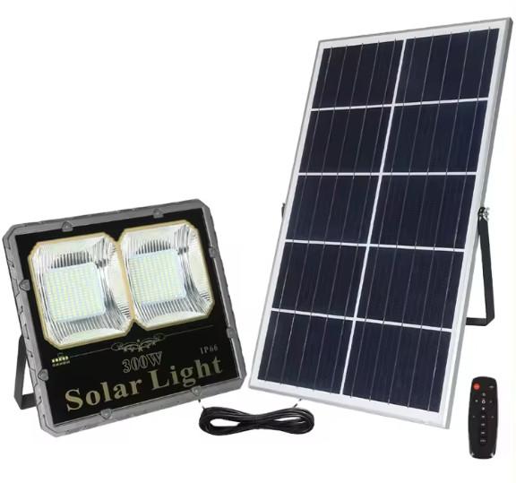 Factory Solar Flood Lights 30W 60W 100W 200W 300W Bosca Solar Flood Light