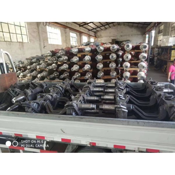 AC16 16 тонн частей стального заднего трейлера тележки цапфы SINOTRUK HOWO HC16 запасных