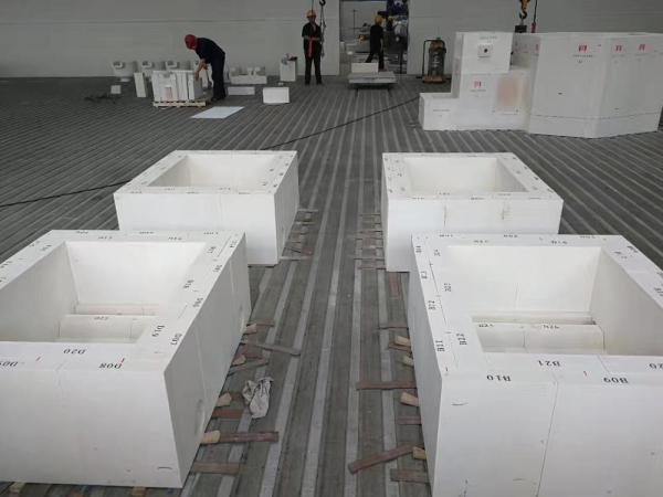 Customized 45% Al2O3 Content Azs Refractory Brick for Metal Fusion Glass Smelter