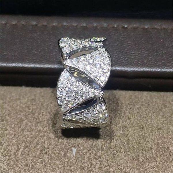 Bi divas' dream  series  ring 18k white gold yellow gold rose gold diamond ring Jewelry factory in Shenzhen, China