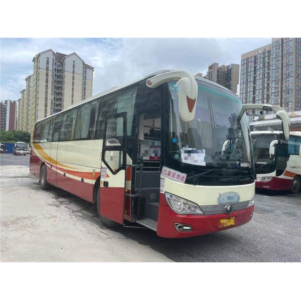 46 lugares Autobuses usados Yutong Euro 5 Diesel Transmissão manual Autobús usados