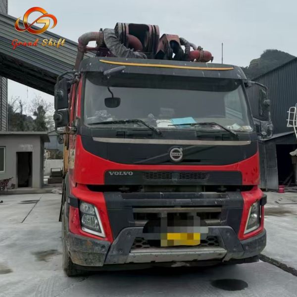 Used SANY SYM5446THB 56m Boom Length Concrete Pump Truck with 180 m³/h Output on Vovo FM500 Chassis