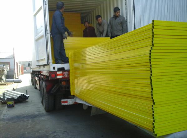 Canada Event Temporary Fence Hire Imported 6'x10' construction fencing panels mesh 2x4x8 ga wire coated RAL3004