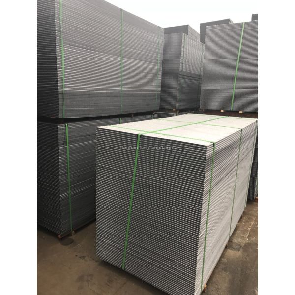 110kw PP Sheet Making Machine 220V / 380V / 415V Hollow Board Extrusion Line With SIEMENS Motor