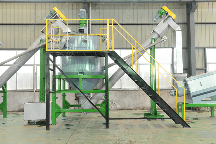 1500 Kg / H PET Dirty Plastic Bottle Crushing Washing Reused Machine Line