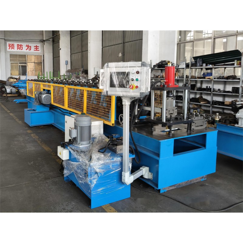 Warehouse Storage 1.5-2.0mm Carbon Steel C Channel Racking Box Beam Roll Forming Machine With Auto Joint Machine
