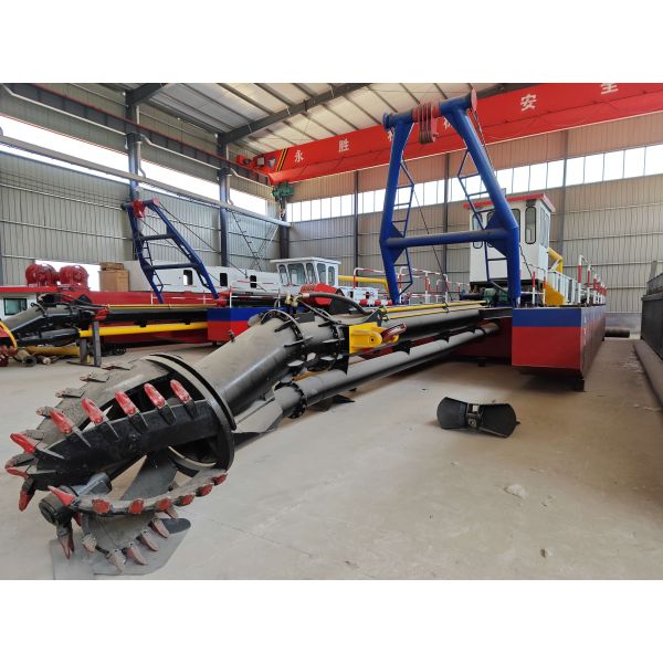 Small Sand Dredging Ship High Capacity Sand Extraction Solution For Dredging Depth 8m