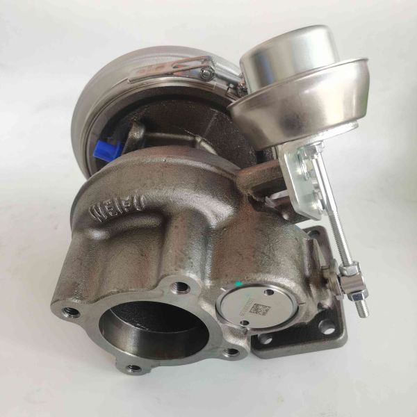 082V09100-7586 Truck Turbocharger Dedicated For 220kW MC07 Engine Sinotruk Trucks