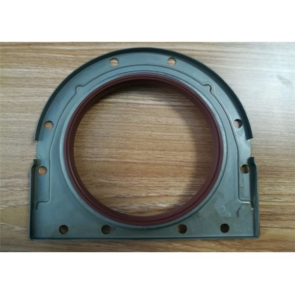 Single / Double Lip Automotive Oil Seals Bonded Seal SPL 133.3*218*21.6