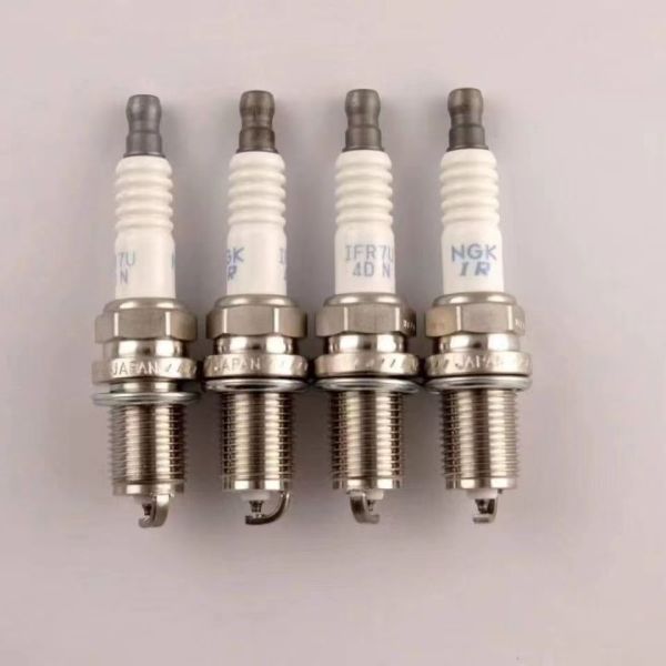 Yuchai Natural Gas Engine Parts MY800-3705002 IFR7U-4D Generator Spark Plugs Original 0.5KG