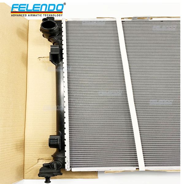 Radiator Assembly Aluminum 2013-2016 Mercedes-Benz GL350 GL550 0995001303
