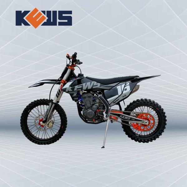 Black 250CC Enduro Motorcycles K16 Model With Benelli Twin Cam Engine 120KM/H