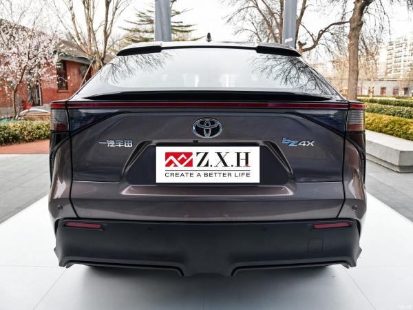 TOYOTA BZ4X SUV Electric Cars Medium High Speed 160km/H FWD Vehicle 18 Inches