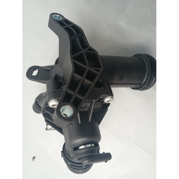 High quality thermostat LR121420 for Land Rover New Range Rover 2022 >