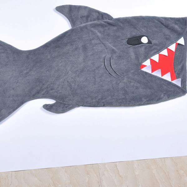 Breathable Animal Tail Blanket Flannel Hoodie Wearable Fleece Throw Blanket
