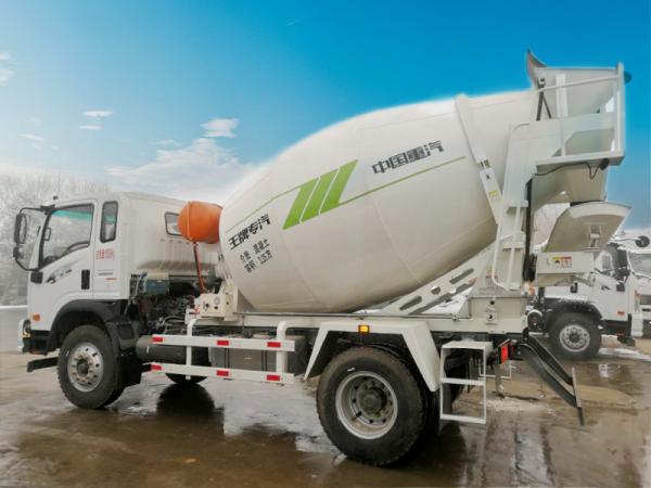 350L / 300L / 400L Concrete Mixer Truck , Hydraulic Front Load Concrete Truck