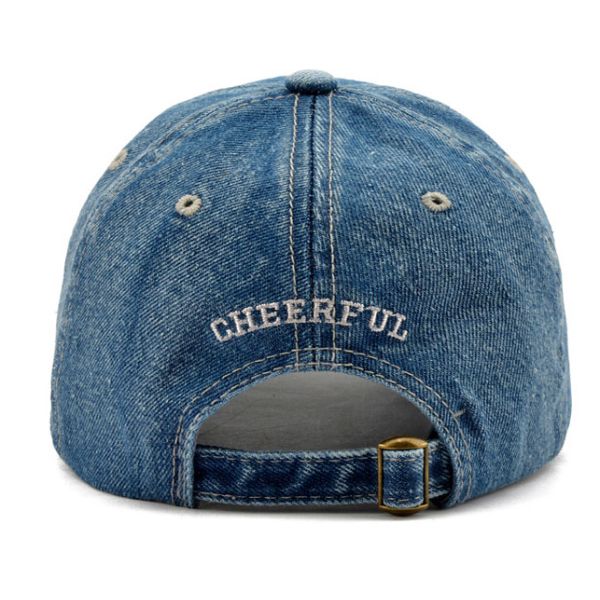 ODM White Black 5 Panel Baseball Cap Custom Logo Cotton Covering Tapes