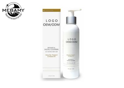 Limpador facial dos cuidados com a pele orgânicos, lavagem diária da cara das mulheres para a pele sensível