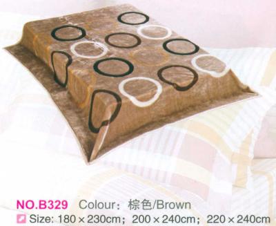 Natural Polyester Lightweight Fleece Blanket , Plush Raschel Blanket 200x220cm 220x240cm