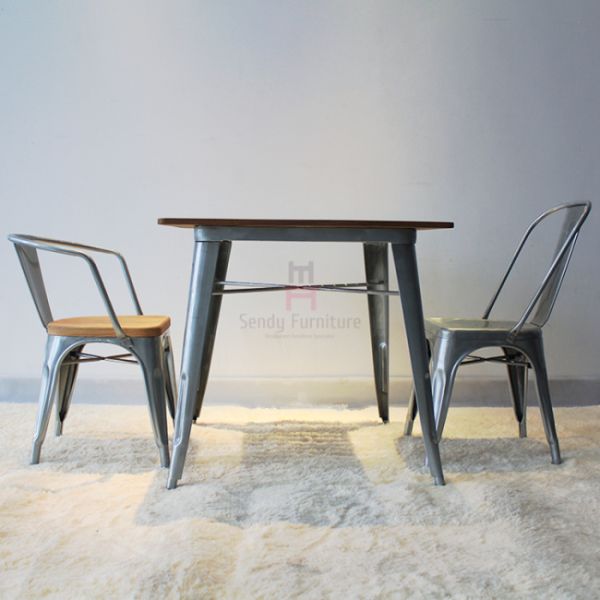 Ресторан промышленного металла стиля коммерчески ставит таблицу на обсуждение металла Толикс для стула Толикс