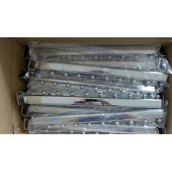 Display slatwall hooks / A column used clothes display metal hooks