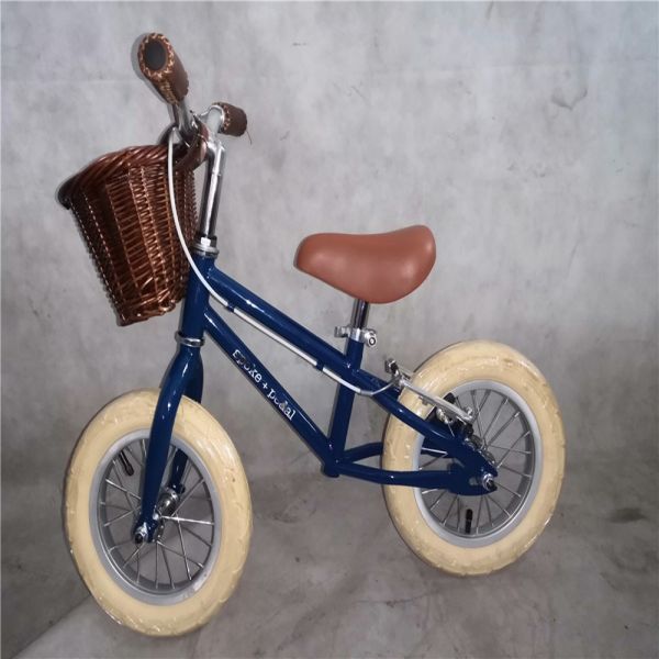 12 Aluminum Alloy Rim Children Balance Bike for Playtime by Banwood Kids' Bikes