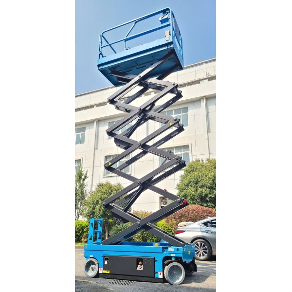 Mobile Elevating Work Platform And Scissor Lift 14 M With Load Capacity 320kg