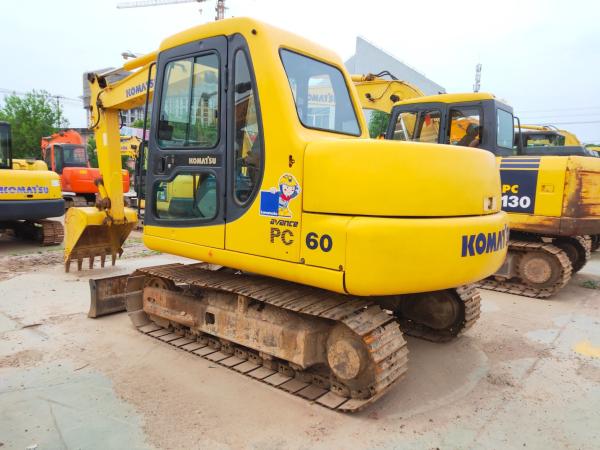                  Low Price Komatsu PC60 Excavator Good Condition, Used Origin Japan Komatsu Hydraulic Track Digger PC55 PC60 PC70 PC78 with Nice Service Hot Sale             