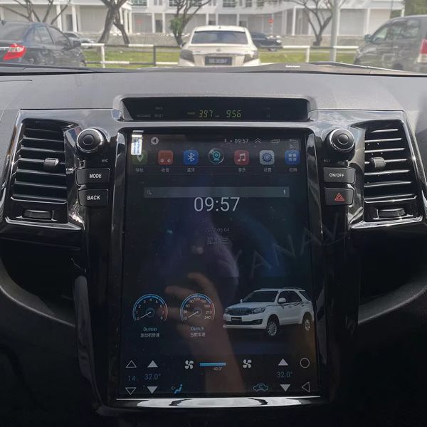 2005-2014 Fortuner/Hilux 12.1 Inch Android Vertical Screen GPS Navigation Car Stereo