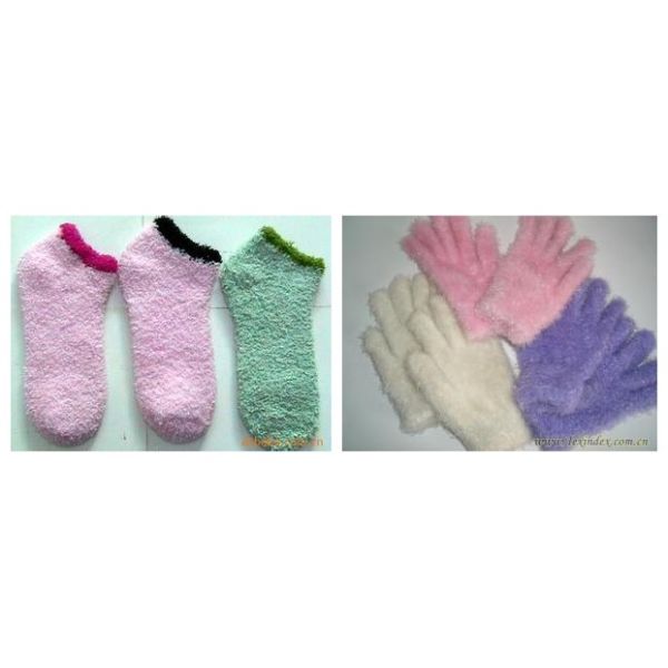 Catégorie de fantaisie chaude confortable du fil 4CM aa de plume de fil à tricoter pour le tricotage à la main