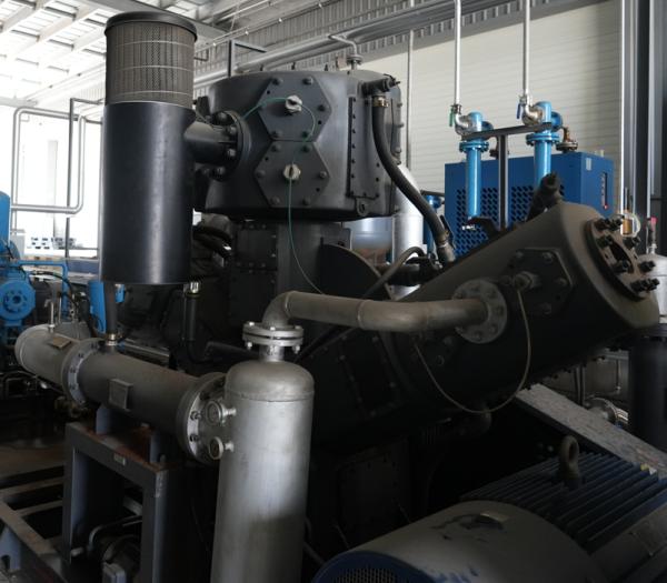 Advanced Water Chiller PET Bottle Preform Manufacturing Equipment For PET Preform Injection Molding Systems