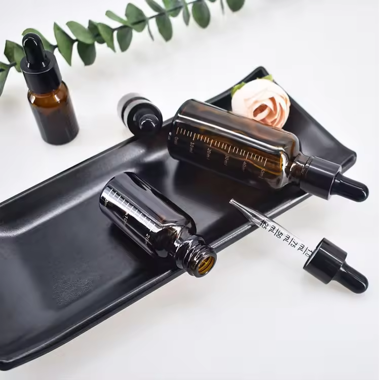 15ml 50ml Skincare Packaging Essential Oil Dropper Glass Bottle For Oil Customized Logo