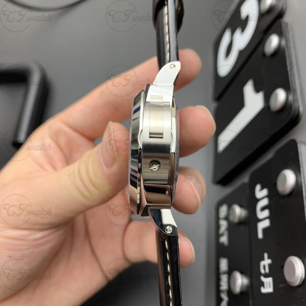 Panerai Luminor Marina PAM00915 44mm Black Dial Stainless Steel Automatic Watch