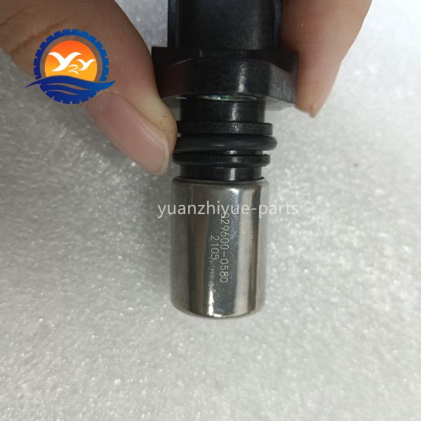 Orginal 89411E0050 Diesel Engine Parts J05E J08E Camshaft Position Sensor 89411-E0050 for Hino Excavator Engine Parts