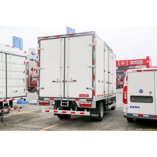 Electric Cargo Transport Truck Single-Row Minivan with Fuel Tank Capacity of 100-200L