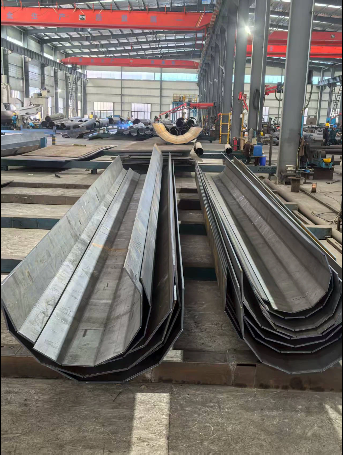 Anti Corrosion Monopole Transmission Tower Single Circuit Power Line Tower For Cold Area