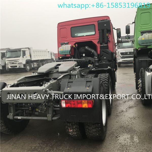 Sinotruk HOWO Prime Mover Truck 6x6 371hp