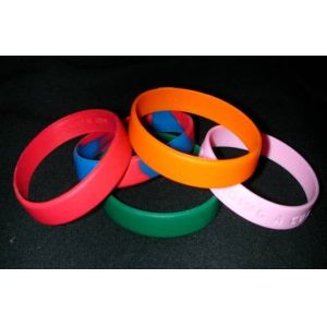 Fashion Silicon wristband