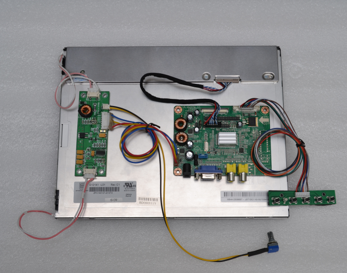 Energy Saving High Brightness Digital Signage 1500 Nits Sunlight Viewable