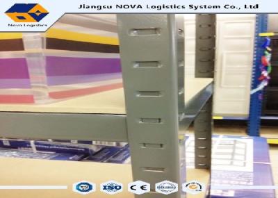 Multi sistemas nivelados do armazenamento do shelving de Boltless do rebite para uso industrial/comercial