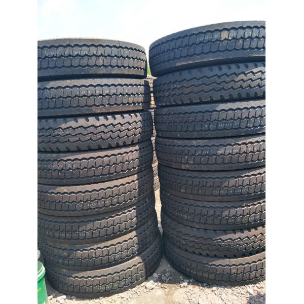 l'autobus du camion 1200R24 bande 20 PAIRES manient les pneus habilement radiaux en acier d'estimation