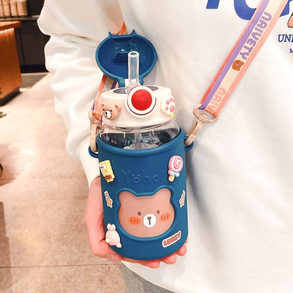 620ml Portable 3D Sticker Plastic Water Bottle Cute Bear Design for Kids and Students