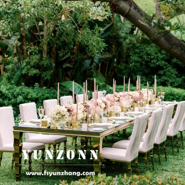Hotel Hall Restaurant Furniture Metal Frame 8 Seater Glass Dining Table with Chair