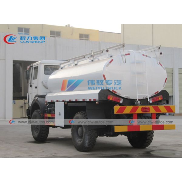 Северный Benz Beiben 4x4 AWD с автоцистерны топлива дороги 8M3