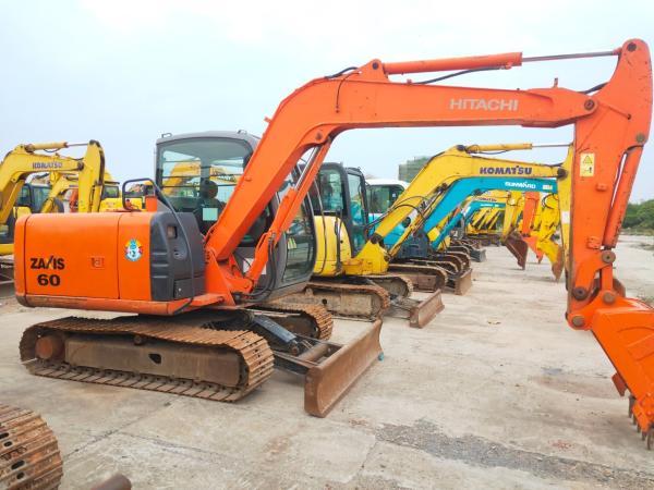                  Used Hitachi Zx60/ Zx 60 Mini Excavator in Good Condition for Sale Second Hand Hitachi Mini Digger Zx60 /Zx70 with High Quality on Promotion             
