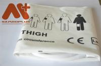 La manchette adulte de tension artérielle de cuisse de la manchette 2406 de Critikon NIBP conjuguent le tube 45 - 56 cm