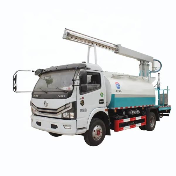 Camion arroseur de 4000 à 5000 litres, une seule rangée