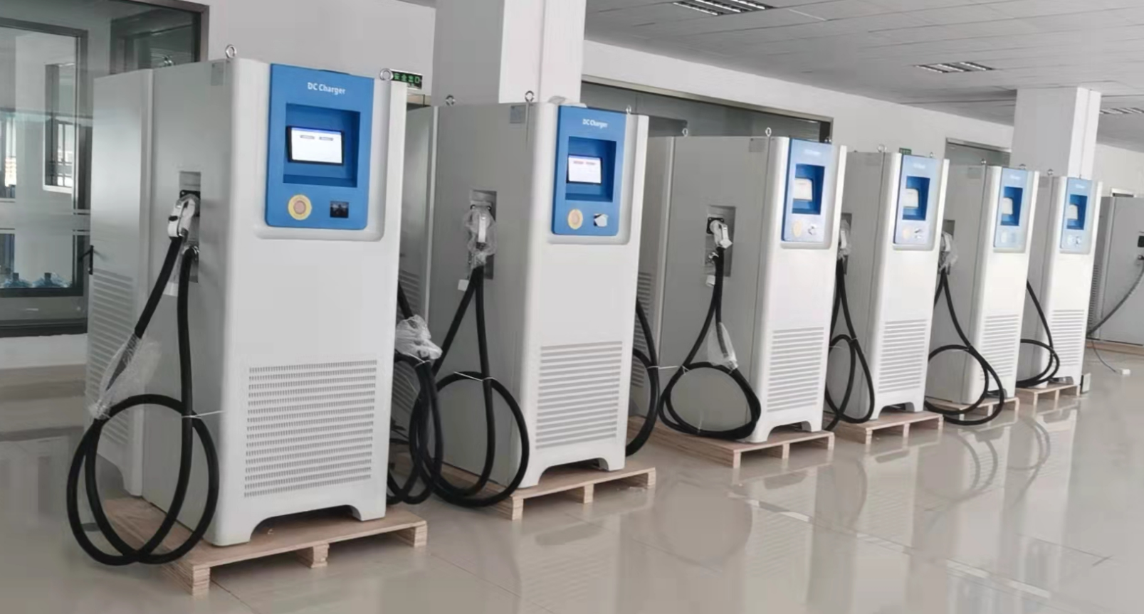 зарядная станция DC 60kW EV со штепсельными вилками OCPP JSON 1,6 2,0 GBT CCS комбинированными 2